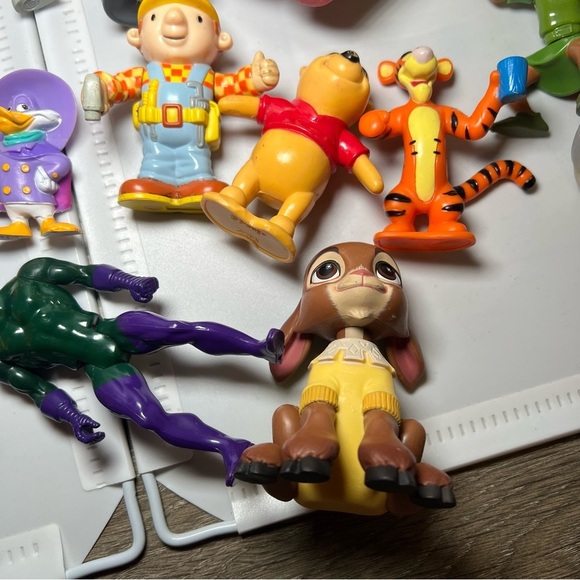 Vintage Toy Lot 41 McDonald’s Disney Pixar Snoopy Variety - Picture 7 of 11